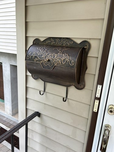 Wall mount mailbox - mailbox, metal
